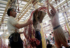 13 کشتارگاه کرمان فاقد ناظر ذبح شرعی است