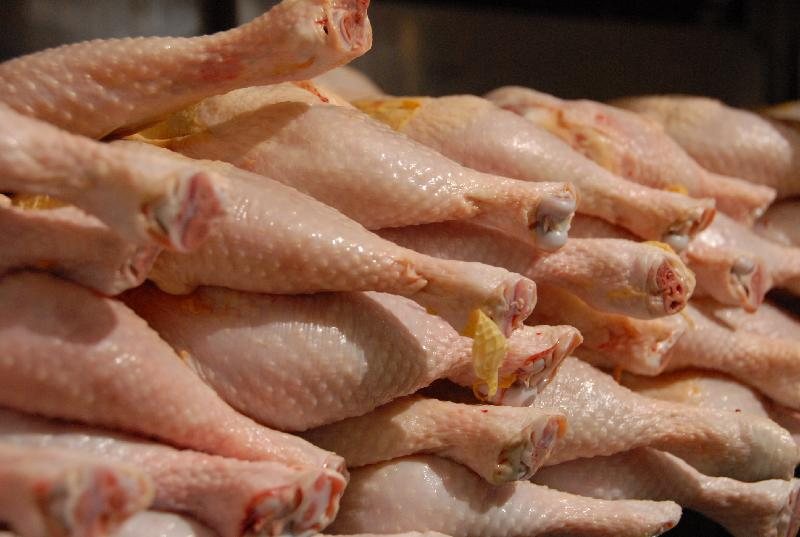 هر کیلو مرغ گرم 5500 تومان / مرغ منجمد غیر‌دولتی 5200 تومان