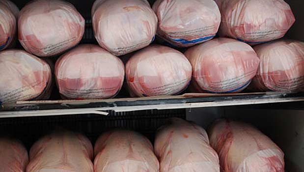 اختصاص بیش از 1000 تن گوشت مرغ منجمد برای تعطیلات نوروز