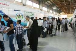 برپايي 2 نمايشگاه کشاورزي و صنعت مرغداري در همدان