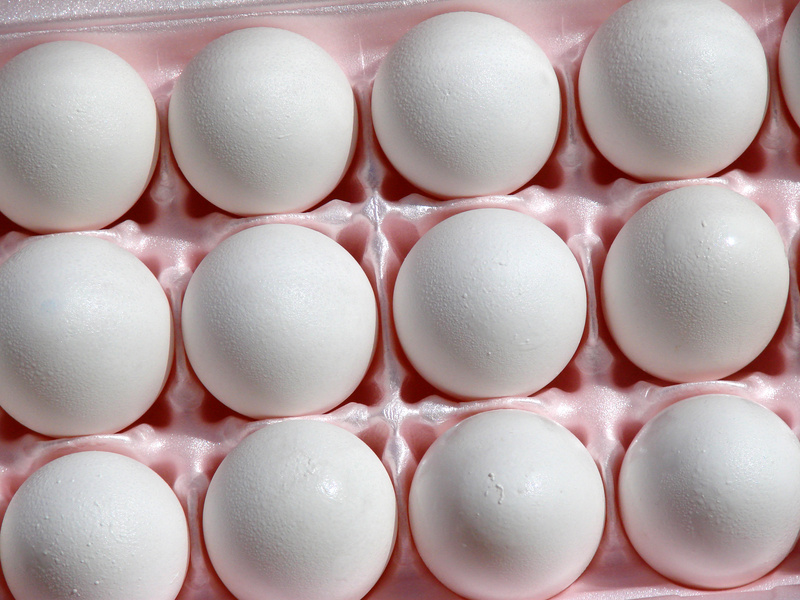 ثابت ماندن قیمت تخم‌مرغ‌های بسته‌بندی در هفت ماه گذشته/ اجرای برچسب قیمت روی هر عدد تخم‌مرغ در انتظار تصمیم جهاد کشاورزی