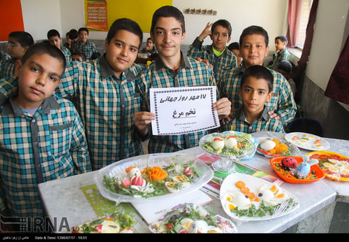 روز جهانی تخم مرغ در مدارس اصفهان و کرمانشاه