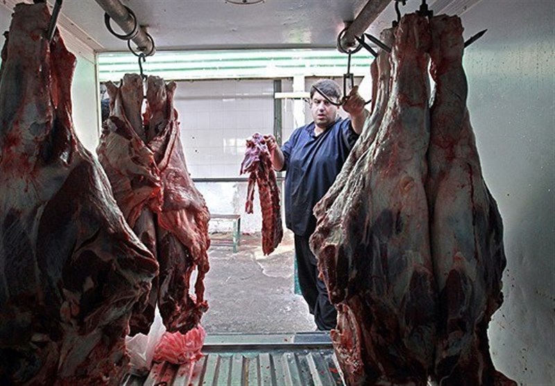 ۳۰۰ تن لاشه گوشت از کشتارگاه‌های همدان ضبط و معدوم شد