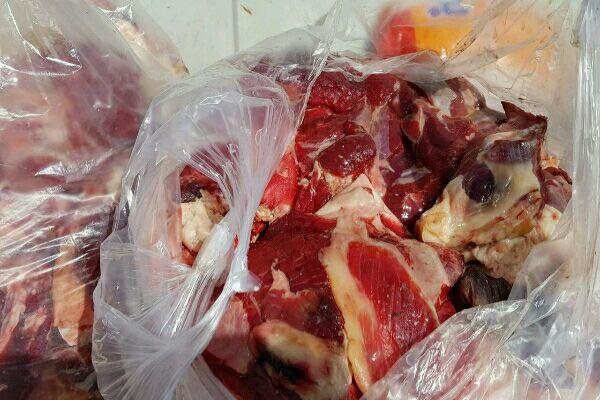 کشف و ‌ضبط بیش از ۲۰۰ کیلوگرم گوشت ناسالم در اسلام‌آبادغرب