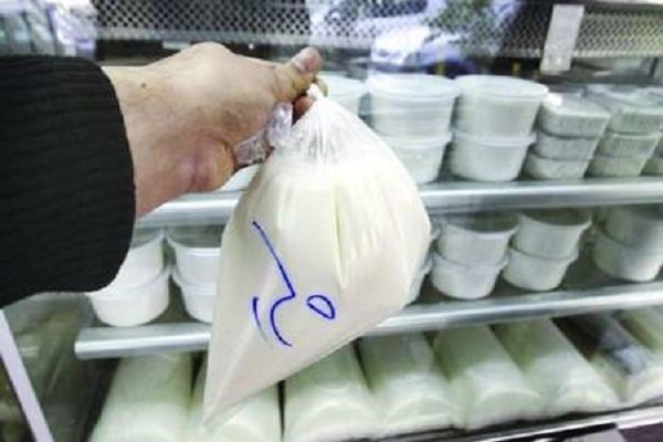 طرح الزام تهیه شیر از مراکز شیر خام در استان سمنان اجرایی شد
